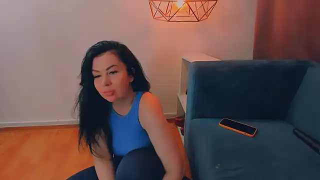 BrilliantGirll's Live XXX Chat