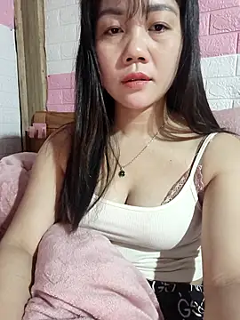 Ngocmai_lazdyのライブXXXチャット