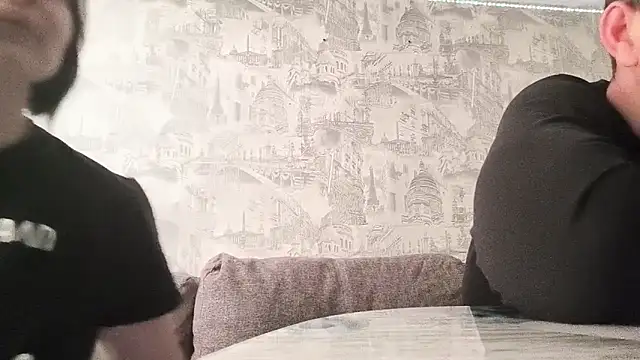 Sladkay-Parochka35 webcam show