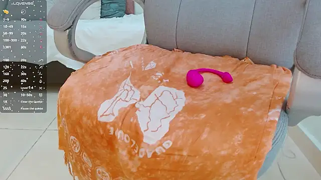 sophia_hadid Chat XXX in diretta