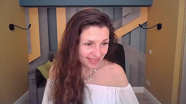 EllaLong Adlı Modelin Canlı XXX Sohbeti