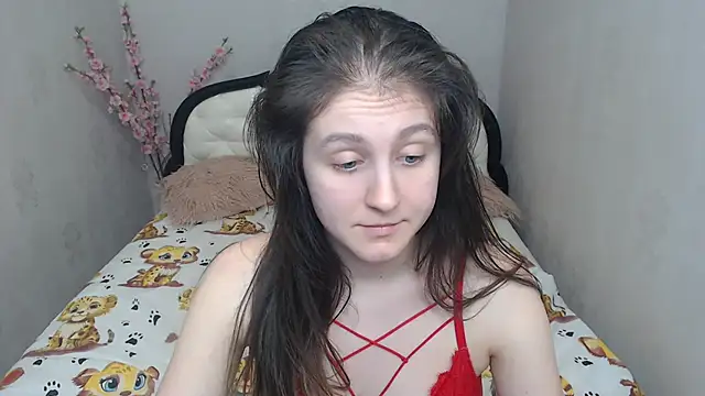 Holliy_Cooper Adlı Modelin Canlı XXX Sohbeti