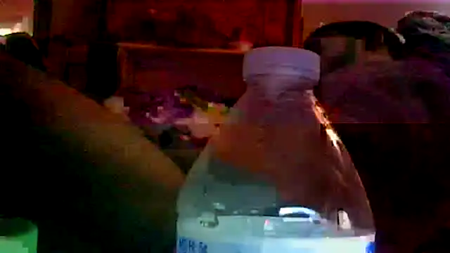 GUAPAN3S3_FIR3: απευθείας συνομιλία ΧΧΧ