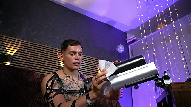 _EUFRATES_ Adlı Modelin Canlı XXX Sohbeti