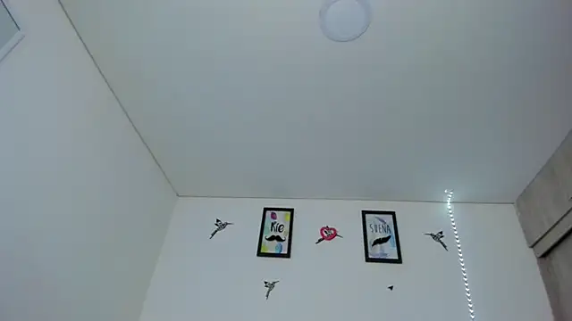 im_sarah34 Adlı Modelin Canlı XXX Sohbeti