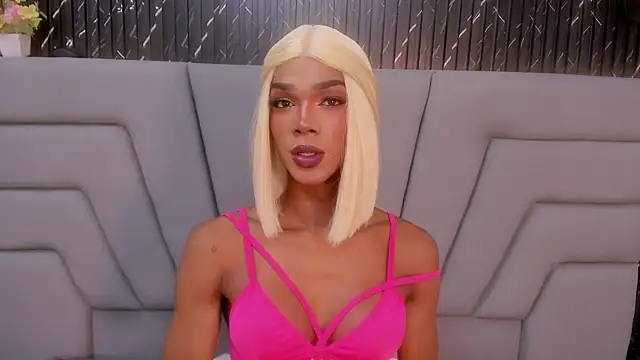 NaomiSteward 在線直播表演