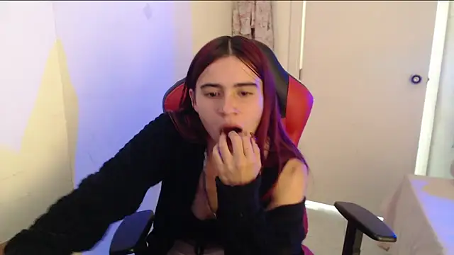 Maximesex Adlı Modelin Canlı XXX Sohbeti