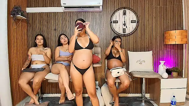 Chat XXX en directo de Baby9hot