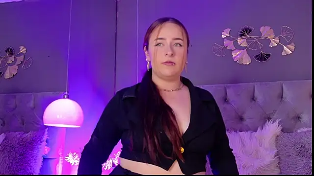 FoxieNova – Live XXX-chat