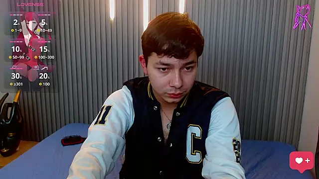 Julian_Smith21 Live XXX-Chat