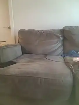 yourMasterisBored: διαδικτυακό σόου στην κάμερα