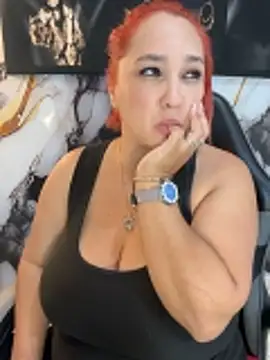 Eva_MilfF Adlı Modelin Canlı XXX Sohbeti