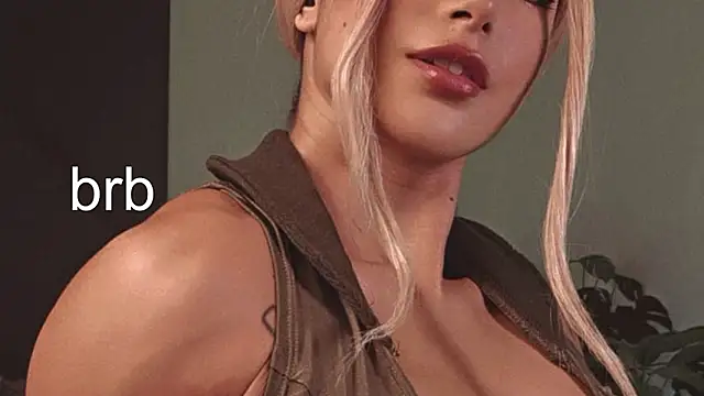 دردشة LucyAllenX الجنسية المباشرة