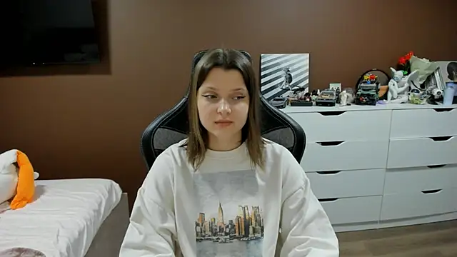 SoniNesti Live XXX-Chat