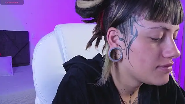 _sharlotte777 现场XXX聊天