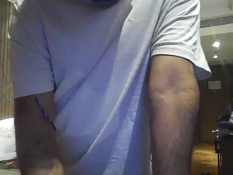 rarindam17's Live XXX Chat