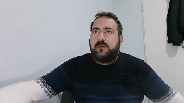 Chat XXX en directo de mio_jaks