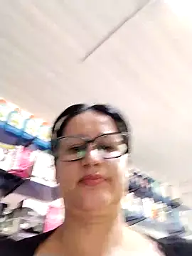 Chatroom XXX en direct de keilymadam