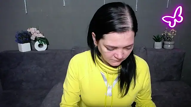 LauraFinn Live XXX-Chat