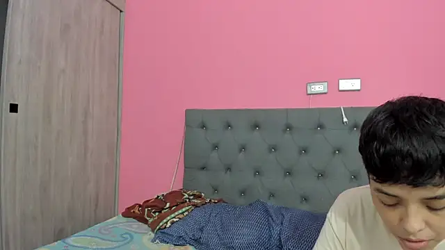 دردشة ariloe_quintero الجنسية المباشرة