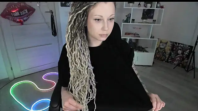 HoneySallyMoore Chat XXX in diretta