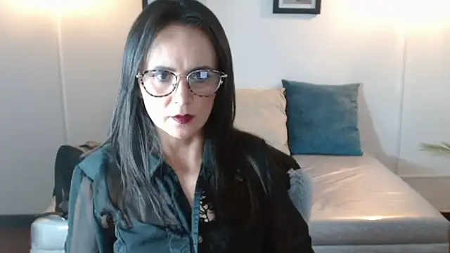 Juliana__lx: απευθείας συνομιλία ΧΧΧ