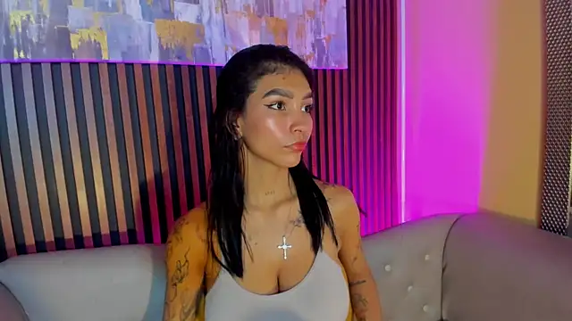 Sembang XXX Secara Langsung LauraAristizabal