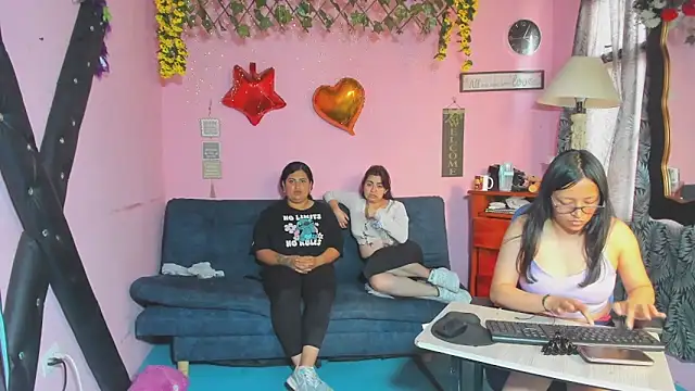 Chat XXX en directo de lesbiancuple