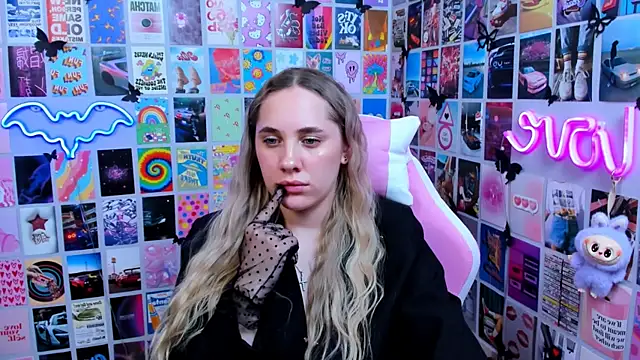 Chat +18 de MiaMilas ao vivo