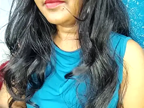 Chat +18 de Muktha ao vivo