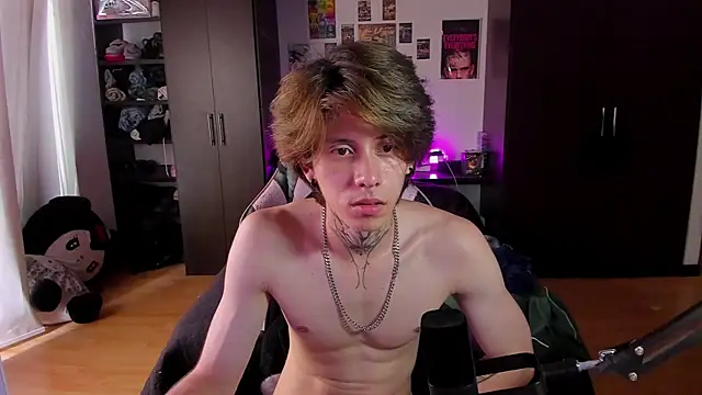 xIce_Boy: онлайн-секс-чат