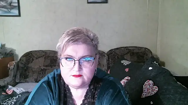 Lana555: онлайн-секс-чат