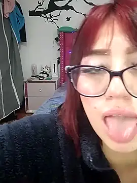 Kitty_Melodi Obrolan Langsung XXX