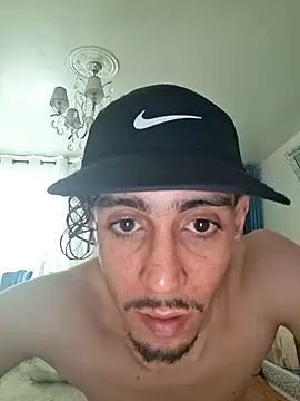 JestingSense: вебкам-шоу