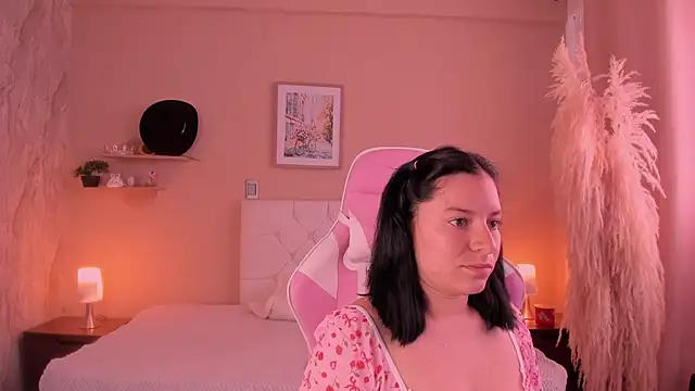 Dollhell's Live XXX Chat