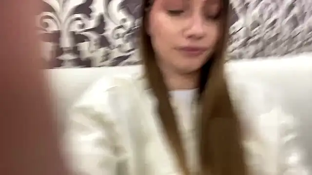 Chat +18 de AdaGossett ao vivo