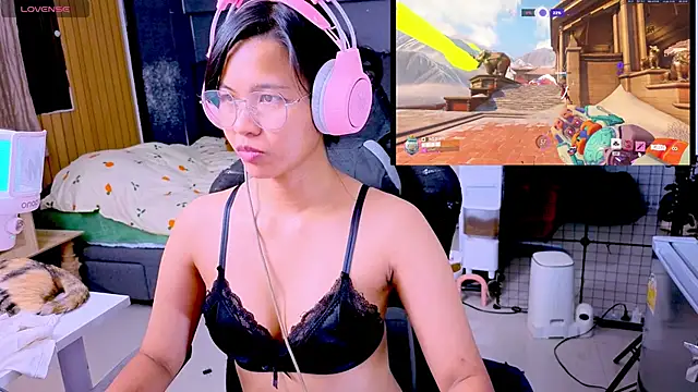 Kana_G Chat XXX in diretta