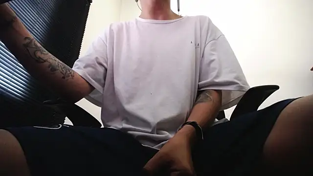 zacwatson_ – Naživo XXX chat