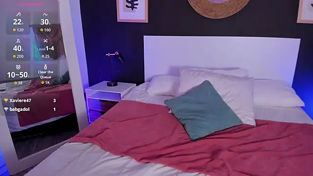 VioletPaket's Live XXX Chat