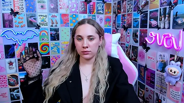 แชท XXX สดของ MiaMilas