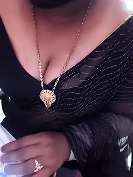 Chat XXX ao vivo de Tamil-riya