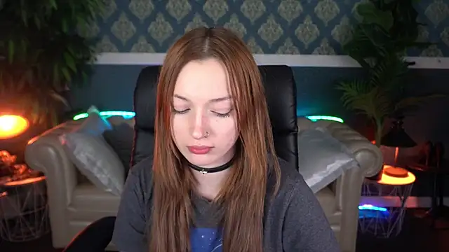 FoxyMayy's Live XXX Chat