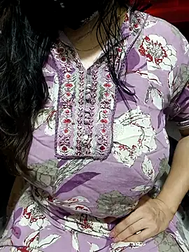 sassy_aly007のウェブカメラショー