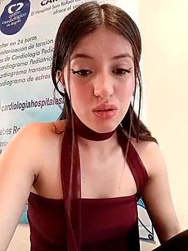 Chat XXX ao vivo de SALOME-28_