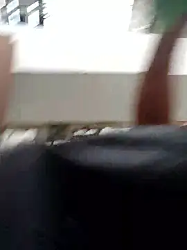 L_hotcream Webcam Show