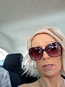 BeautifulMeFire23 Webcam show