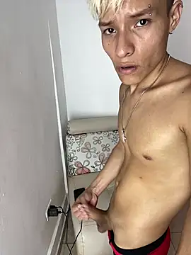 MaxyRyan Live XXX Chat