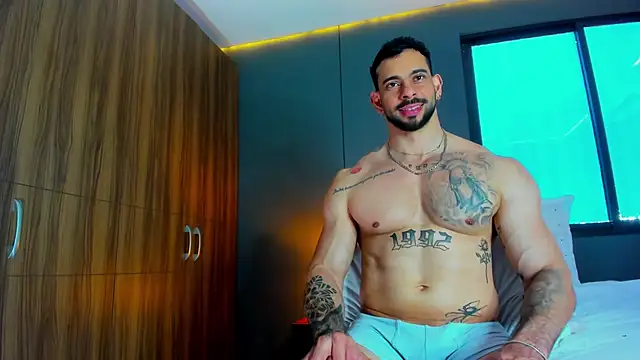 massimo_visconti Live XXX Chat