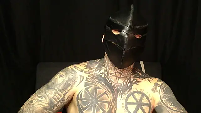 devilWithTats Live XXX Chat