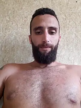 kaetanor: διαδικτυακό σόου στην κάμερα